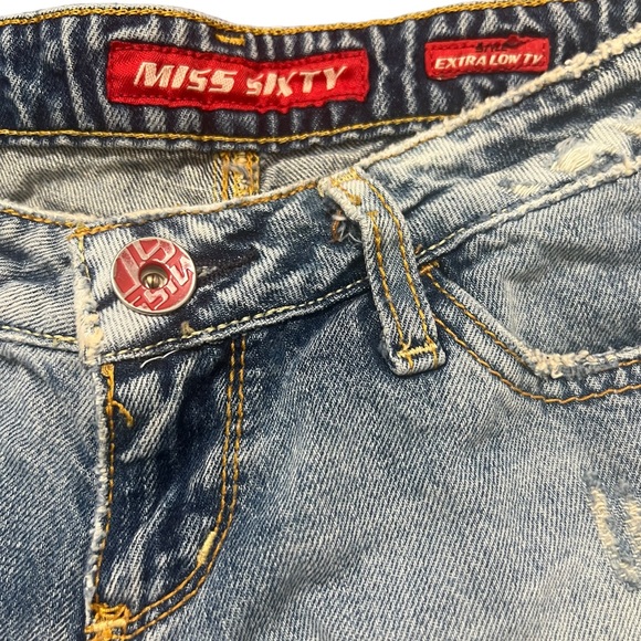 Miss Sixty Jeans Ripped Distressed Jean Shorts - 24 - Picture 7 of 16